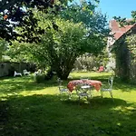 D'hotes Dans Maison De Charme * La Gravelle