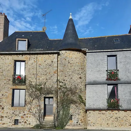 D'hotes Dans Maison De Charme Bed and breakfast